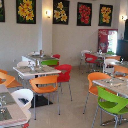 אמבון Hotel Pacific מראה חיצוני תמונה